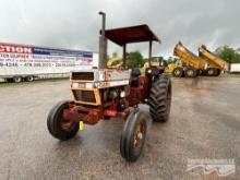 CASE 584 FARM TRACTOR