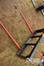 QUICK ATTACH DOUBLE HAY SPEAR