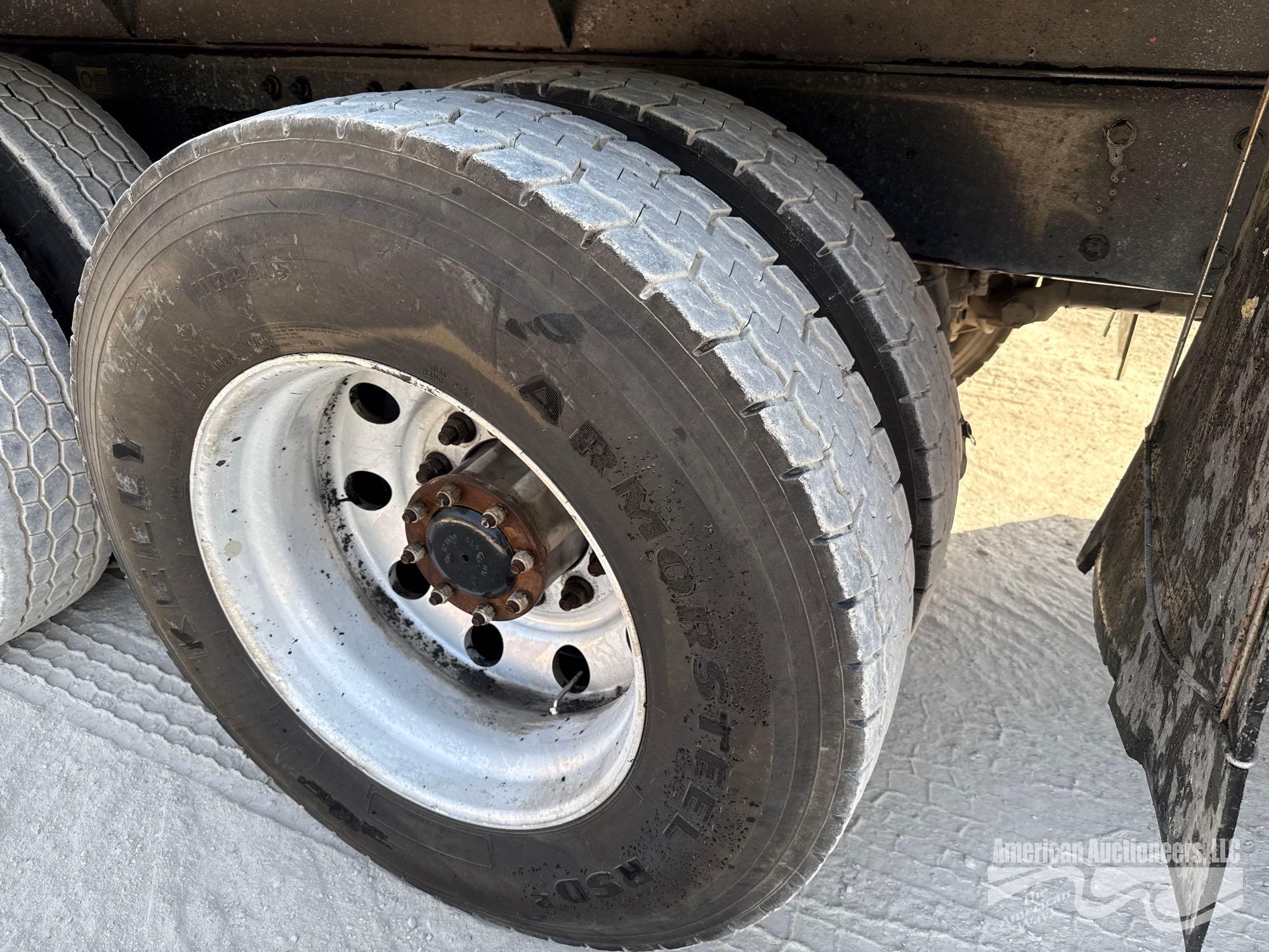2018 KENWORTH T880 TANDEM AXLE DUMP TRUCK