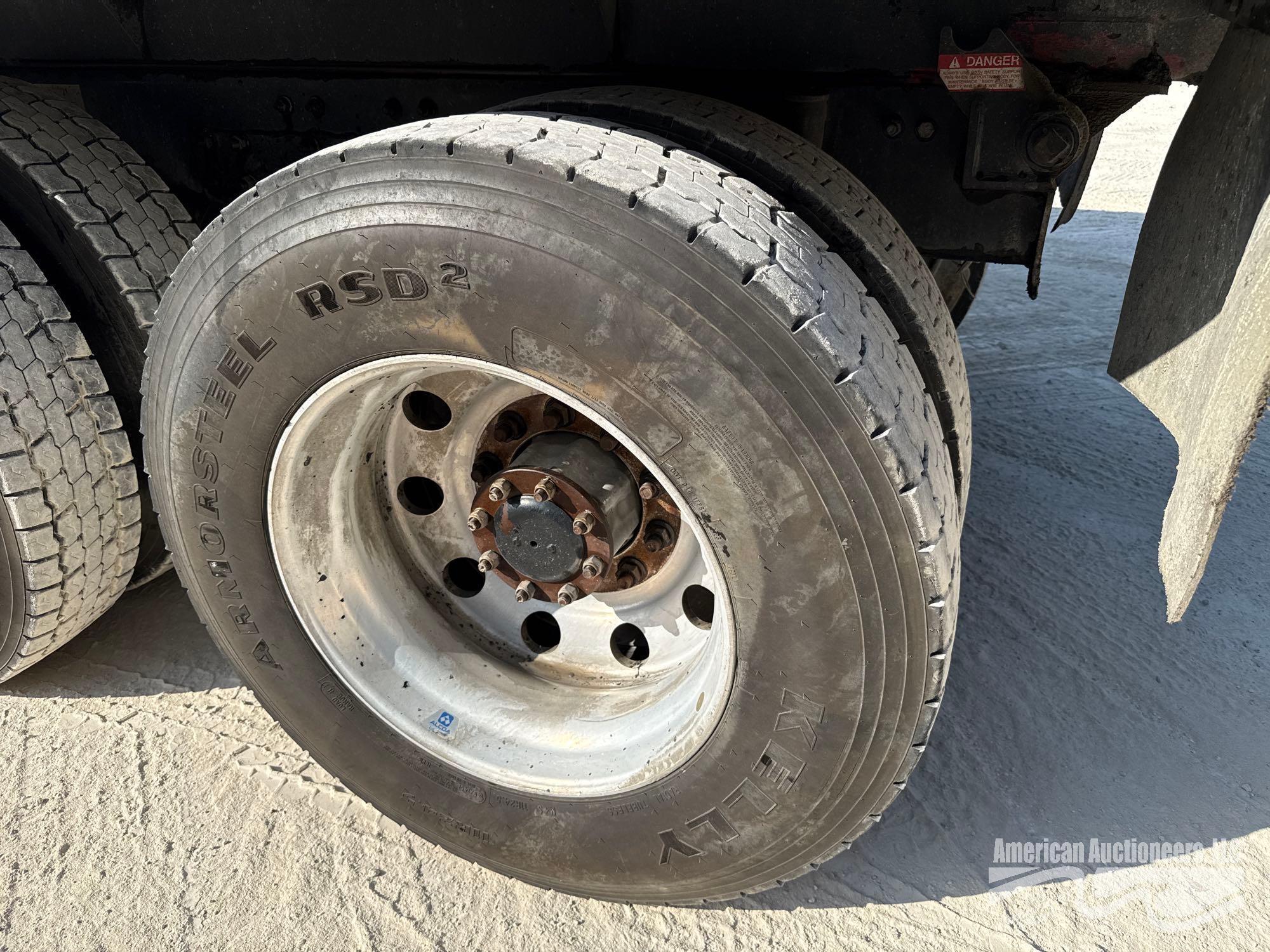 2018 KENWORTH T880 TANDEM AXLE DUMP TRUCK