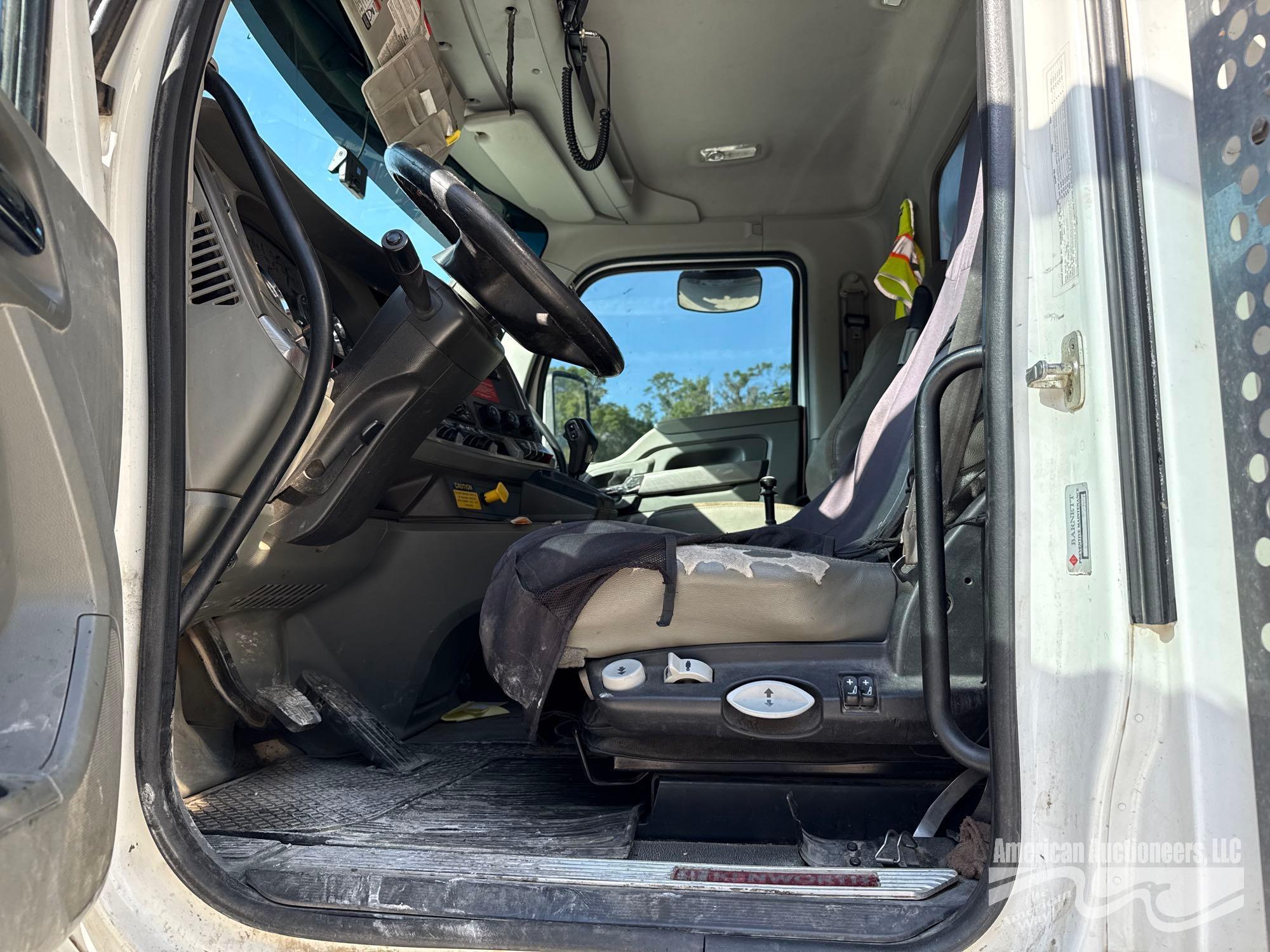 2018 KENWORTH T880 TANDEM AXLE DUMP TRUCK