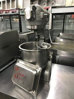 Hobart 20 QT Mixer