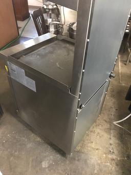 COOKRITE 24" GRIDDLE W/ OVEN BELOW
