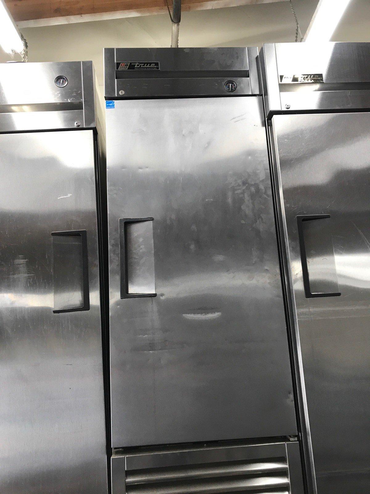 TRUE 1 DOOR REFRIGERATOR