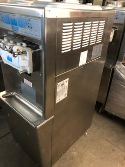TAYLOR 3 FLAVOR WATER COOLED ICE CREAM MACHINE, MODEL 794-33
