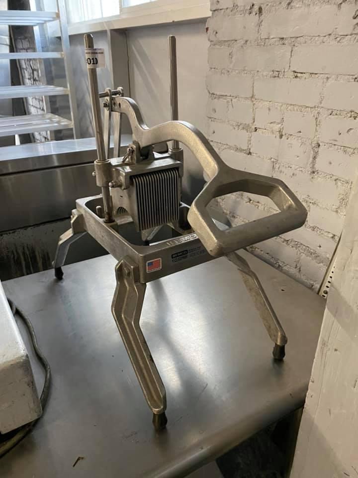 Nemco 56750-1 3/16" Easy Onion Slicer II Fruit / Vegetable Slicer