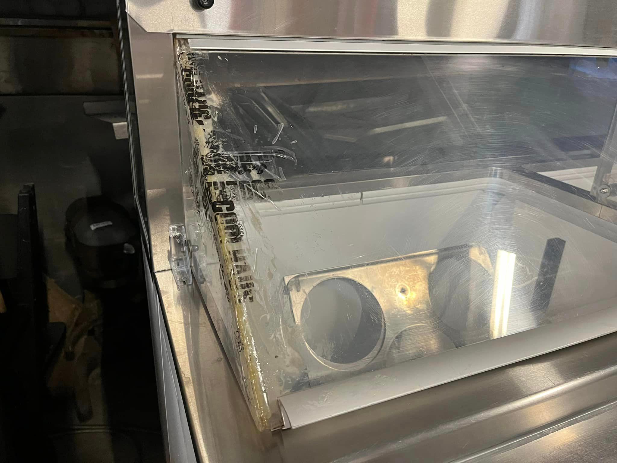 Global 67” Ice Cream Dipping Cabinet