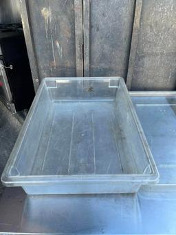 CAMBRO 18×26×6 IN Clear Food Storage Container