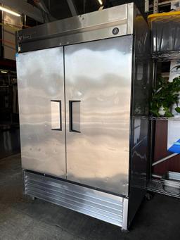 #1 True 2 Door Bottom Mount Reach In Freezer