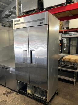 True 2 Door Refrigerator w/Digital Thermostat