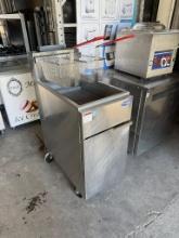 Atosa 35-45Lb Gas Deep Fryer