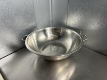 Colander