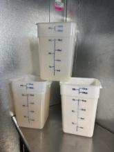 Cambro  22QT Storage Containers