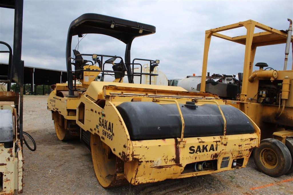 SAKAI SW990 DOUBLE DRUM ROLLER
