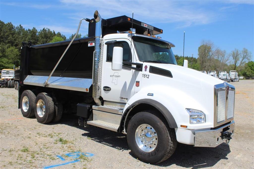 2021 KENWORTH T880