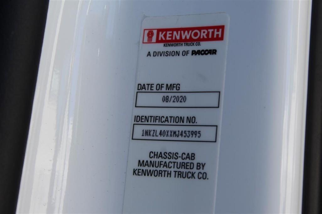 2021 KENWORTH T880