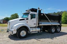2021 KENWORTH T880
