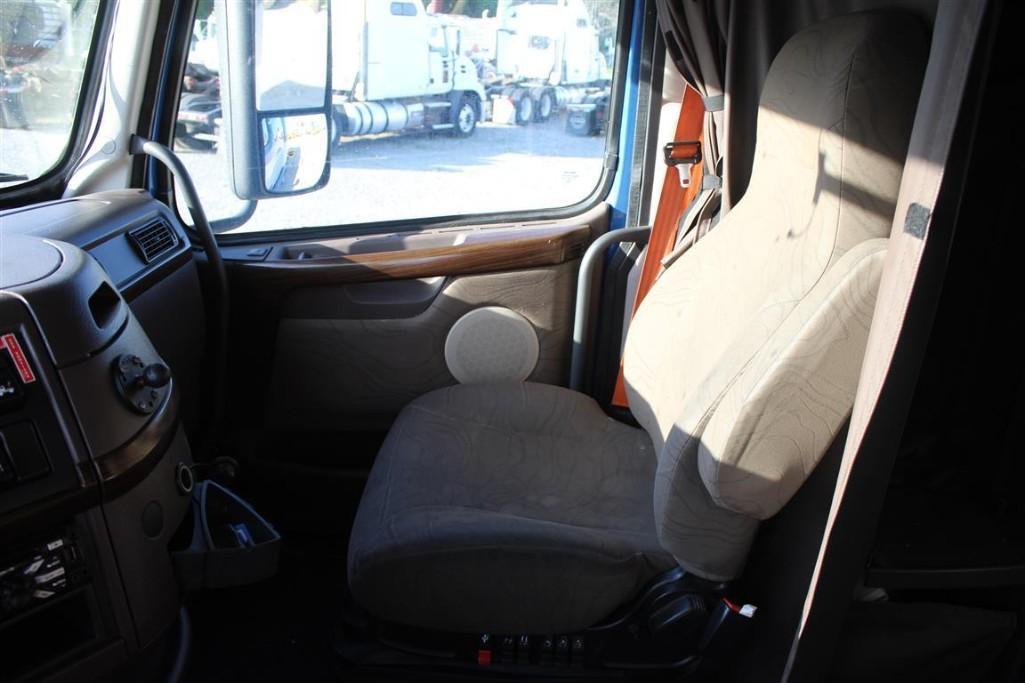 2013 VOLVO