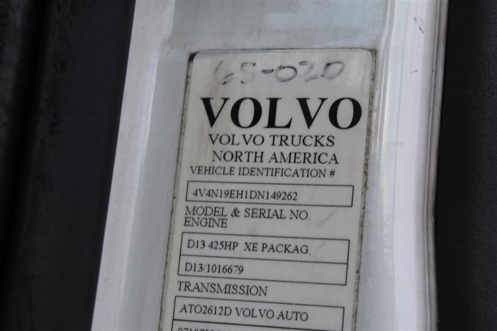 2013 VOLVO