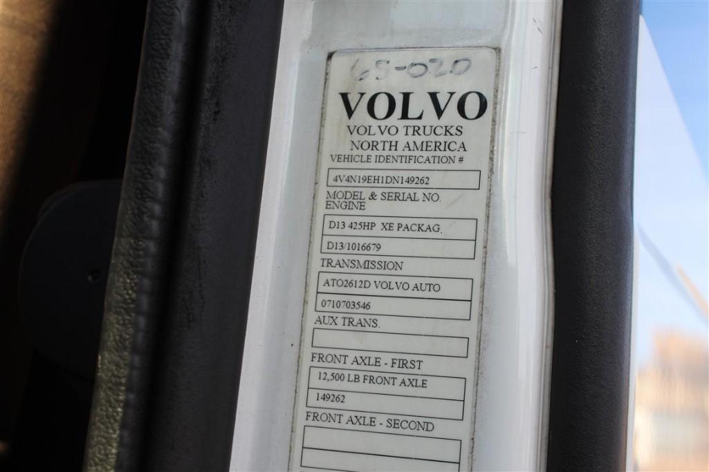 2013 VOLVO