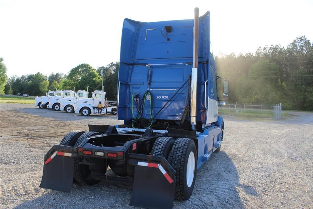 2013 VOLVO