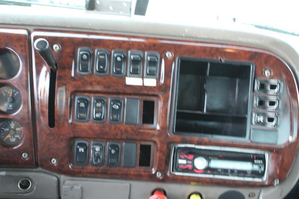 2007 MACK CHN613