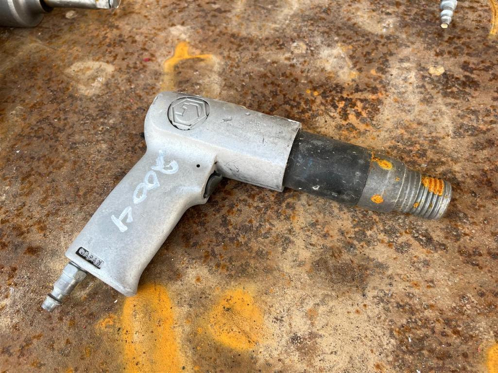 LOT OF AIR IMPACTS AND AIR GRINDER