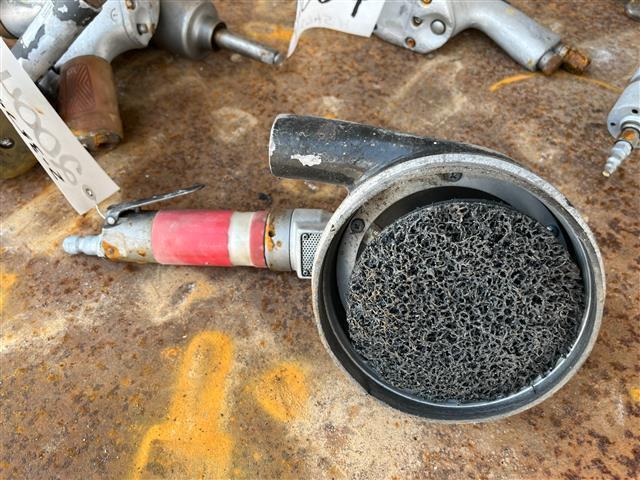 LOT OF AIR IMPACTS AND AIR GRINDER