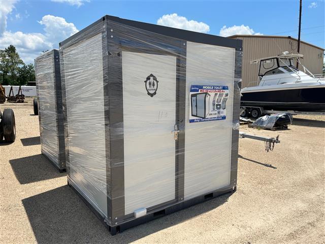 BASTONE MOBILE TOILET