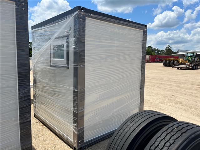 BASTONE MOBILE TOILET