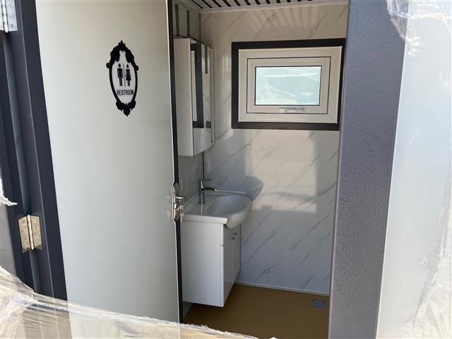 BASTONE MOBILE TOILET