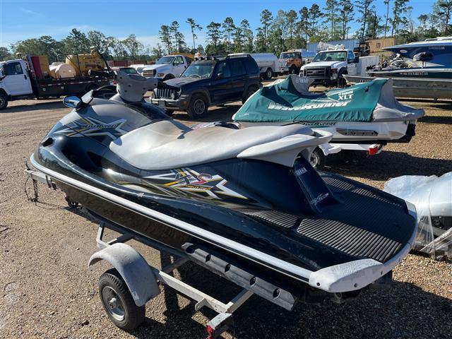 2011 YAMAHA WAVE RUNNER JET SKI