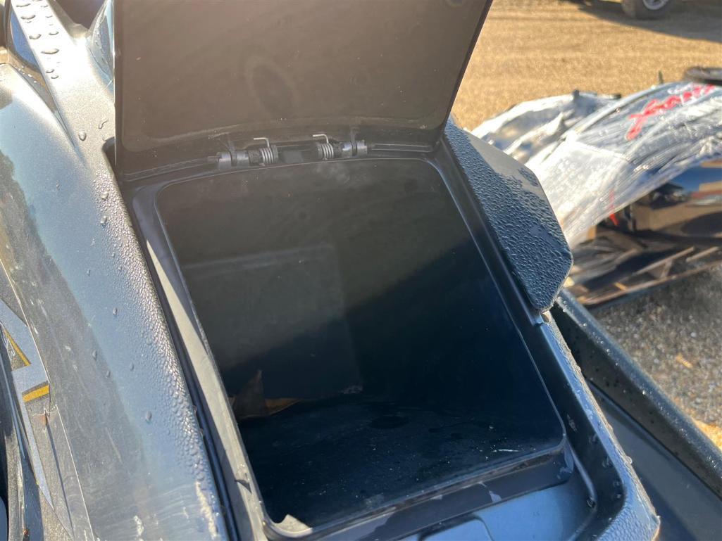 2011 YAMAHA WAVE RUNNER JET SKI