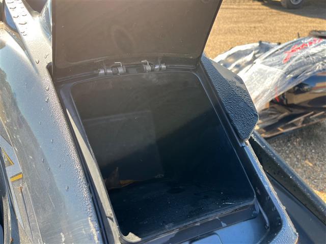 2011 YAMAHA WAVE RUNNER JET SKI