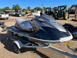 2011 YAMAHA WAVE RUNNER JET SKI