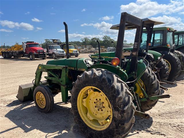 JOHN DEERE 2155 TRACTOR