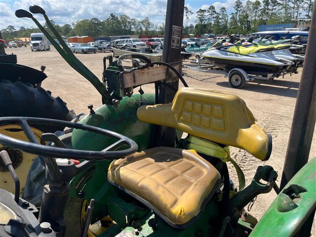 JOHN DEERE 2155 TRACTOR