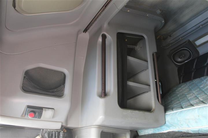 1998 FREIGHTLINER FLD120