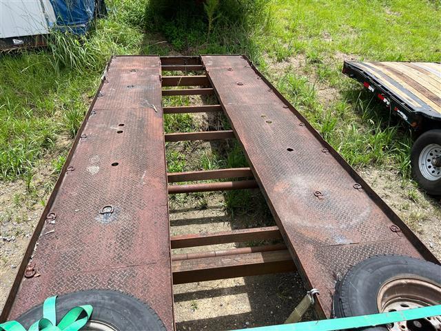 2002 APPA WEDGE TRAILER