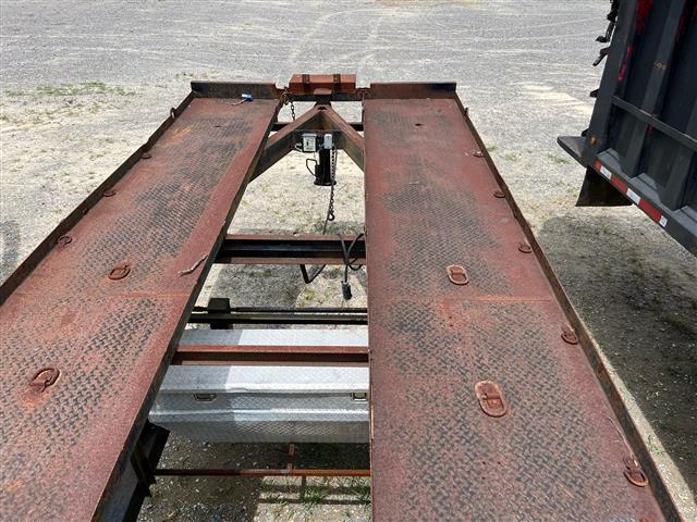 2002 APPA WEDGE TRAILER