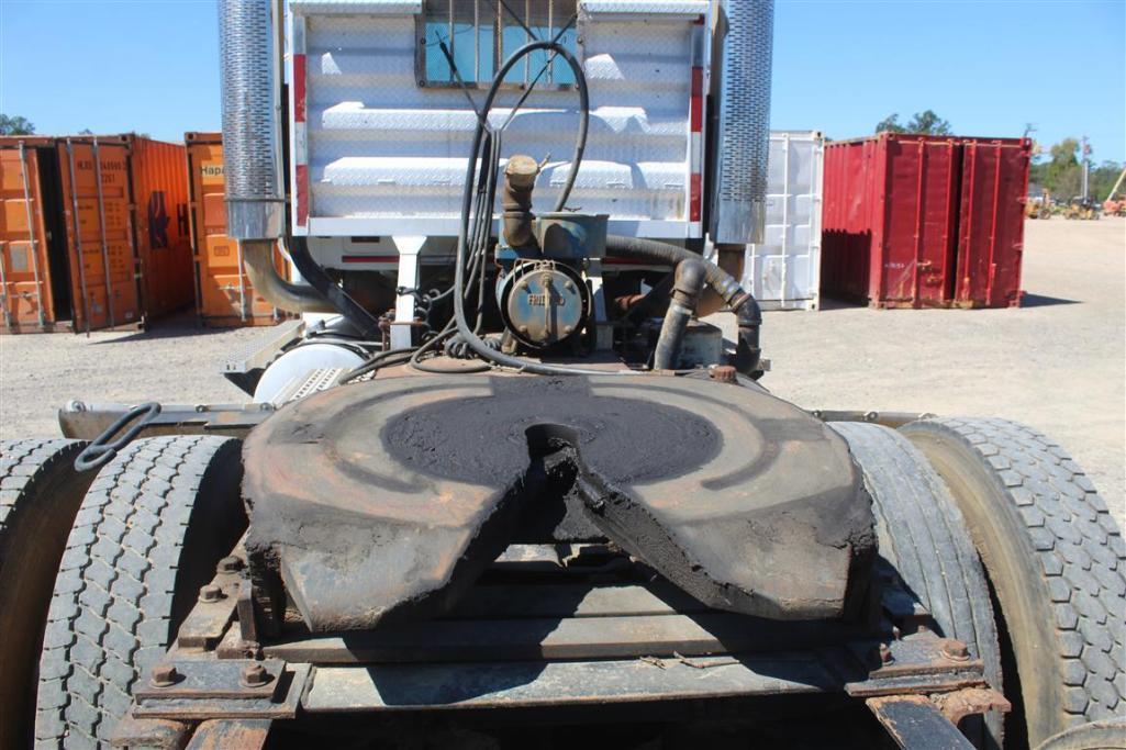 2002 MACK CH613 DAY CAB
