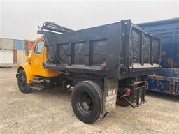 2001 INTERNATIONAL 4700 DT466E