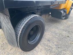 2001 INTERNATIONAL 4700 DT466E