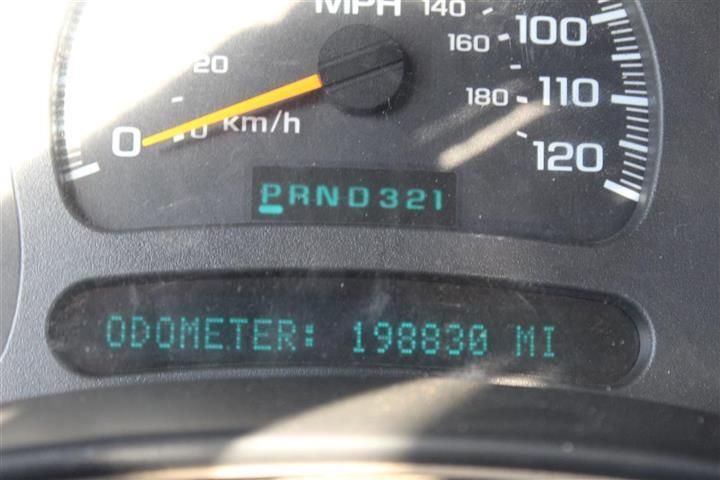 2004 GMC