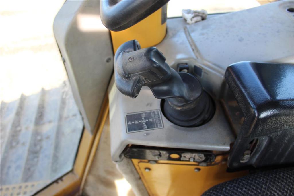 2006 CATERPILLAR D5N LGP