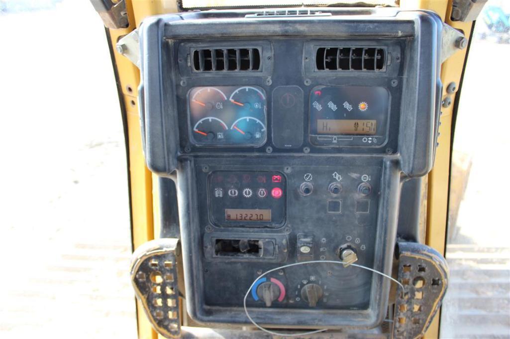 2006 CATERPILLAR D5N LGP