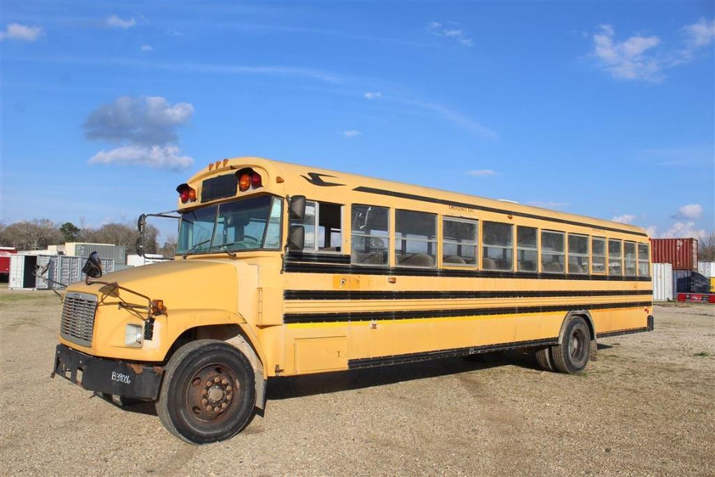 2002 FREIGHTLINER BUS