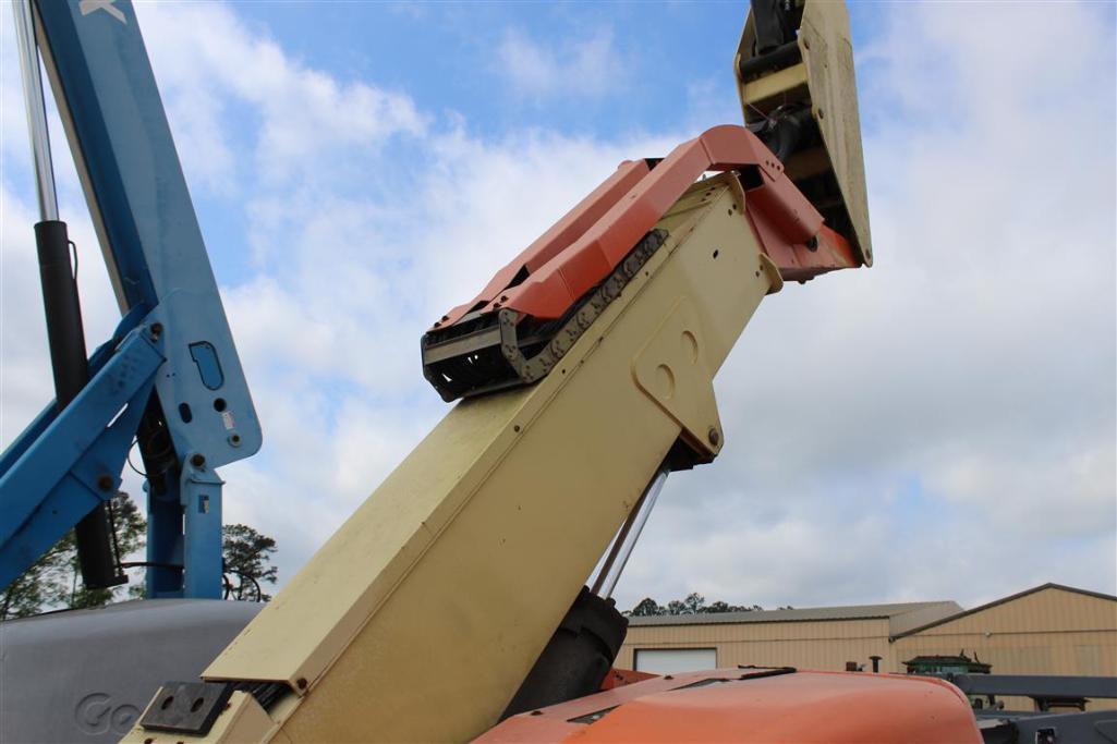 JLG 600A
