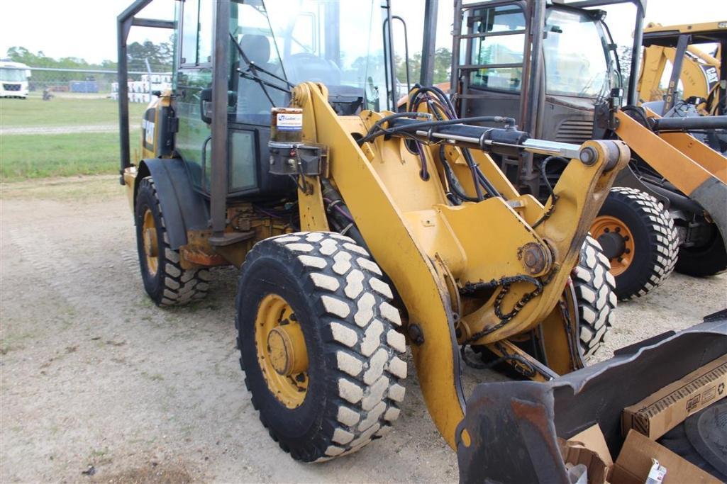 2019 CATERPILLAR 906M WHEEL LOADER
