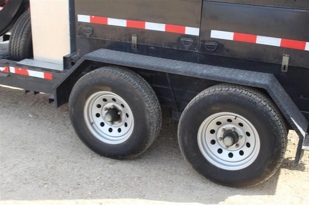 TRAILER MOUNTED SEARCH LIGHT